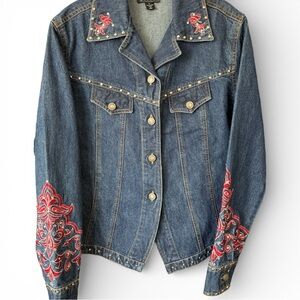Cattlelac Ranch Women's Denim Jacket with Red Embroidery and studs Sz L